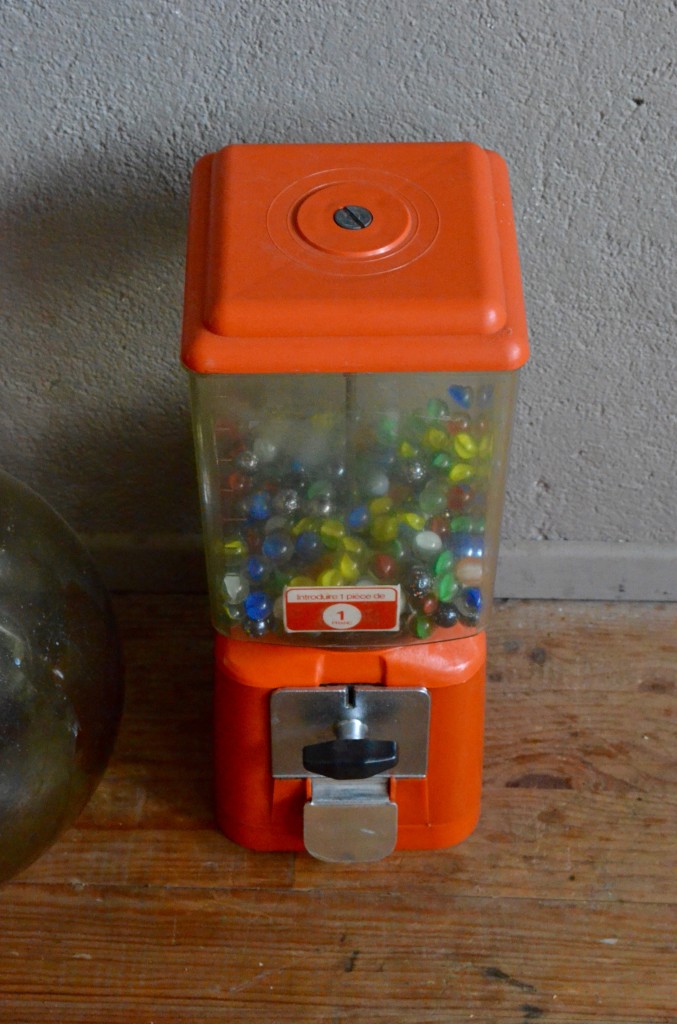 Distributeur de bonbons 'Vintage Candy' - La Poste