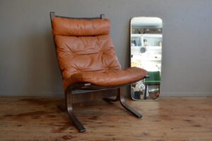 Ingmar Relling Fauteuil siesta design scandinave minimaliste années 60 Norvège Westnofa cuir Lounge série