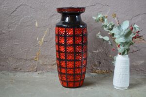 Vase de sol Fat Lava  Scheurich rouge et noir vintage