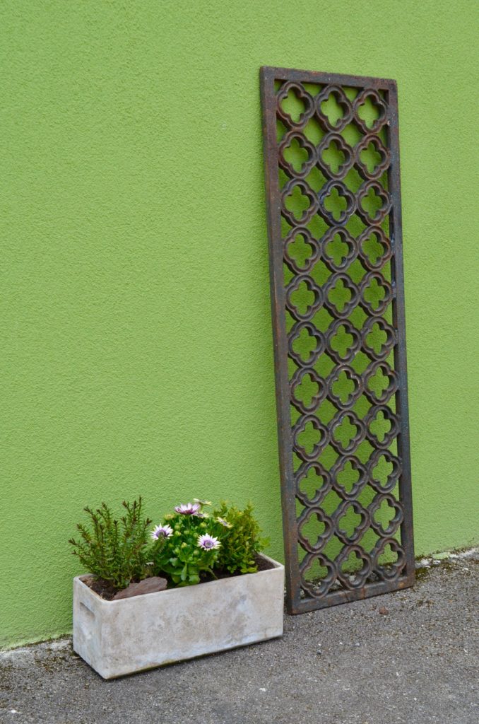 Grille en fonte Tercille - L'atelier Belle Lurette, Rénovation de meubles  vintage