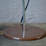 Lampe de bureau années soixante minimaliste noire orientable potence