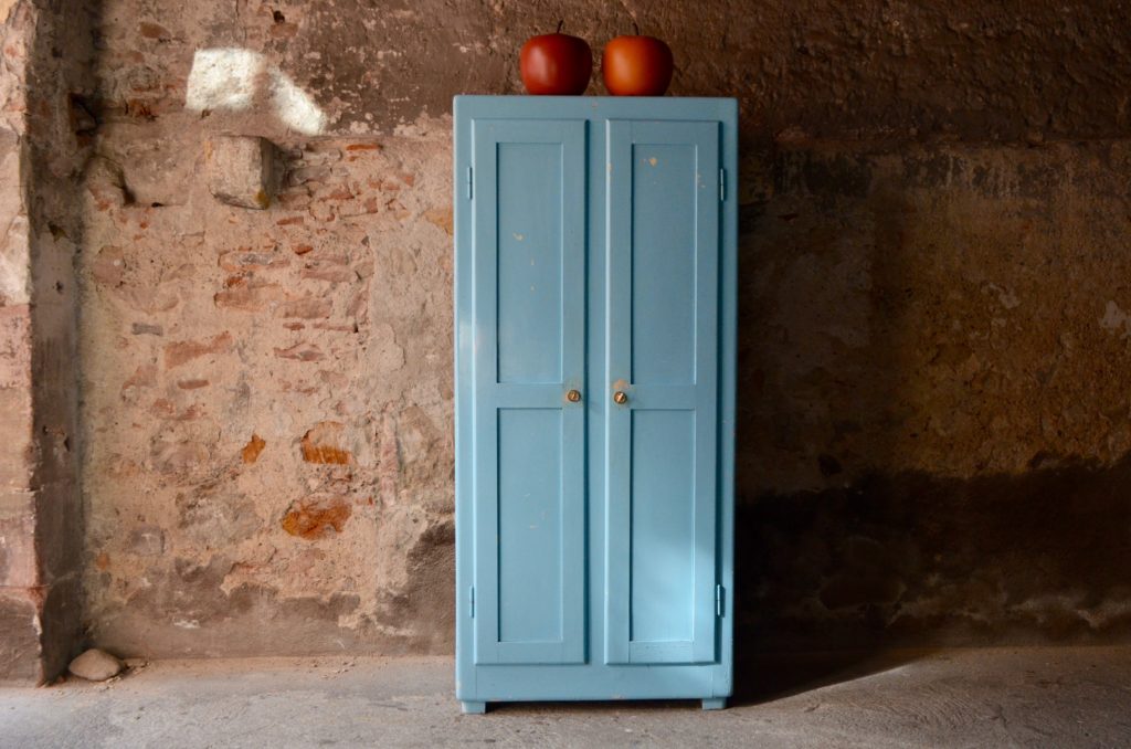Armoire Suzanne Armoire Suzanne