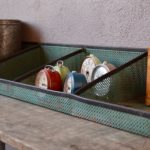 Étagère box industriel vintage en rigitule style Mathieu Mategot