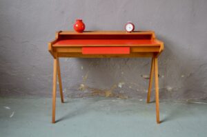 Bureau Lady Helmut Magg vintage pieds compas design scandinave