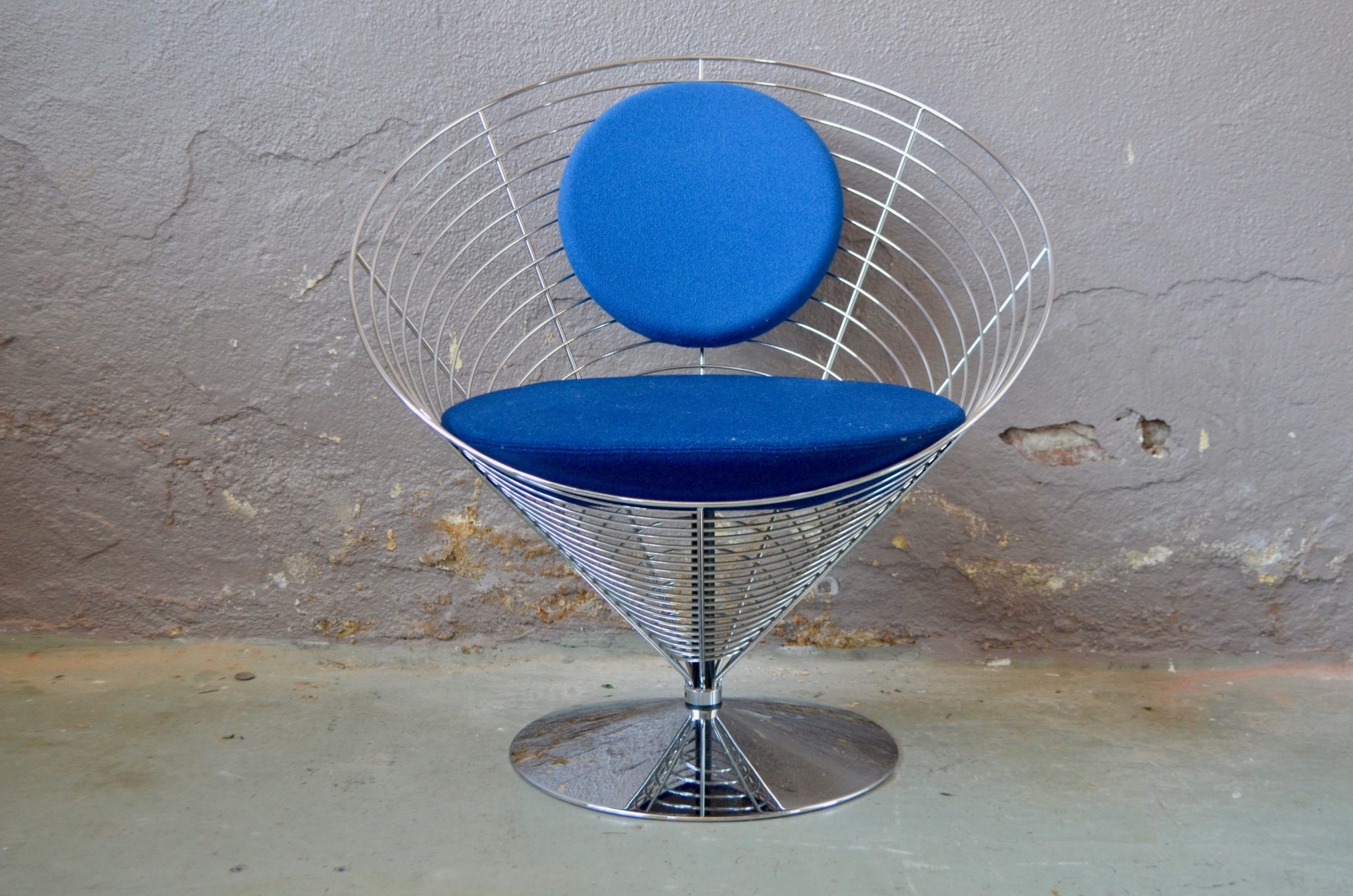 Wire Cone Chair de Verner Panton design iconique scandinave Fritz Hansen