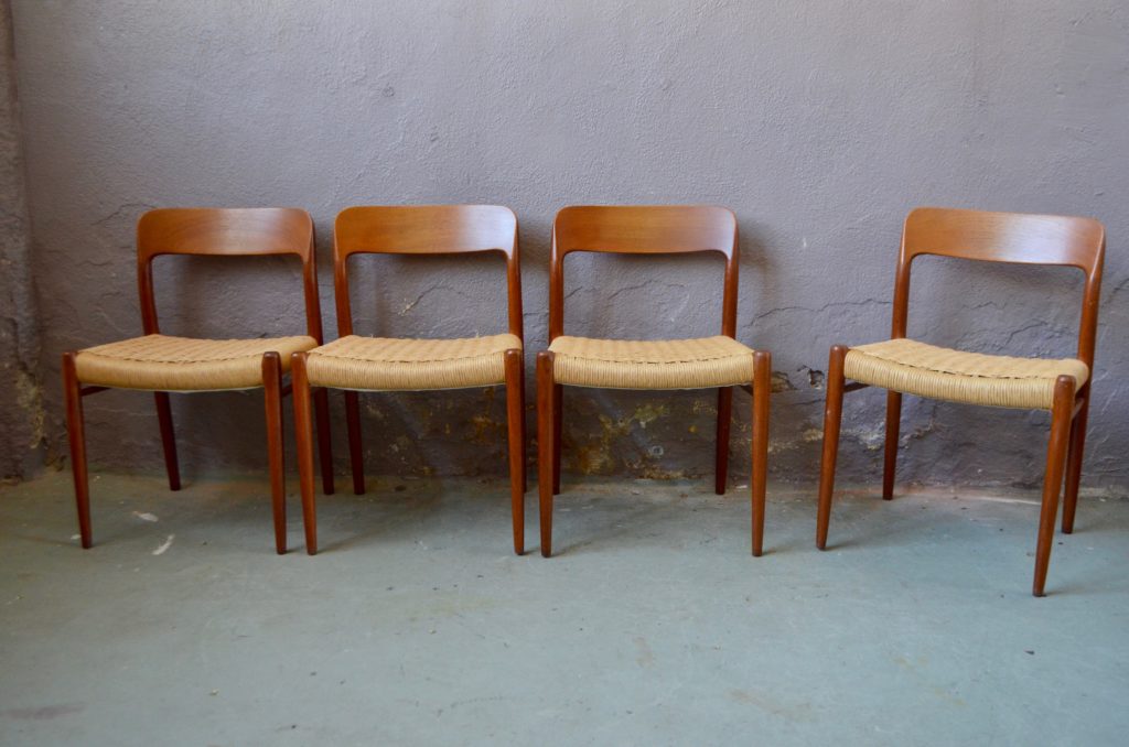 Chaises Niels Møller Chaises Niels Møller