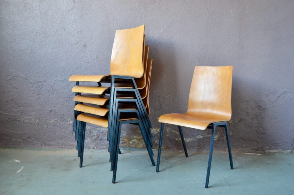 Série de chaises Chloé Série de chaises Chloé