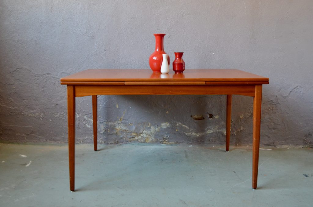 Table Kirsten Table Kirsten