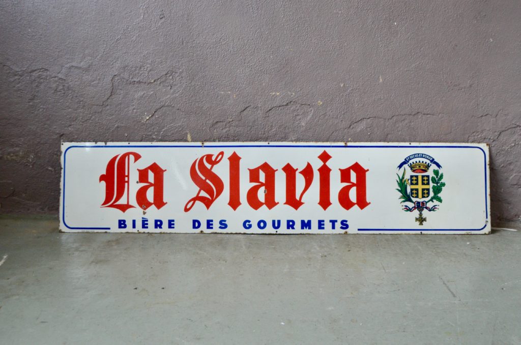 Grande plaque émaillée « Bière Salvia » Grande plaque émaillée « Bière Salvia »