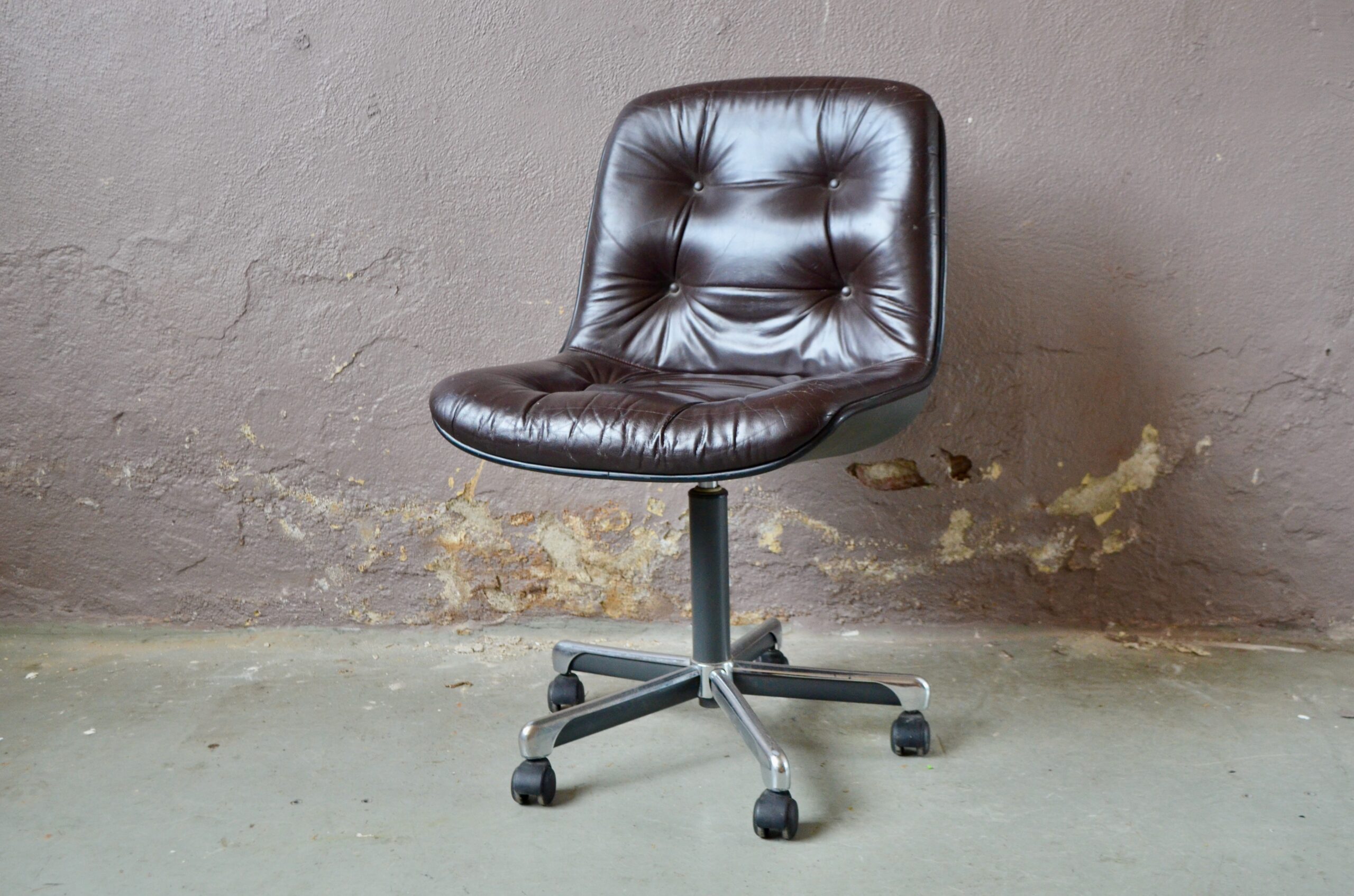 ongeluk Ga terug Eekhoorn Fauteuil de bureau Strafor - L'atelier Belle Lurette, Rénovation de meubles  vintage