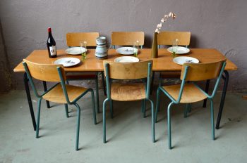 Ensemble table et chaises indus Mullca vintage style industriel