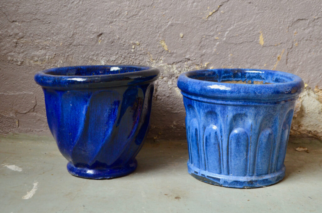 Duo de cache-pots en céramique bleue