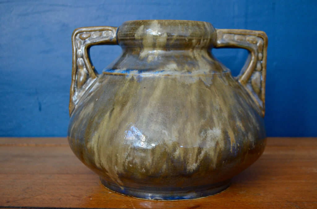 Vase à anses Art Nouveau Vase à anses Art Nouveau