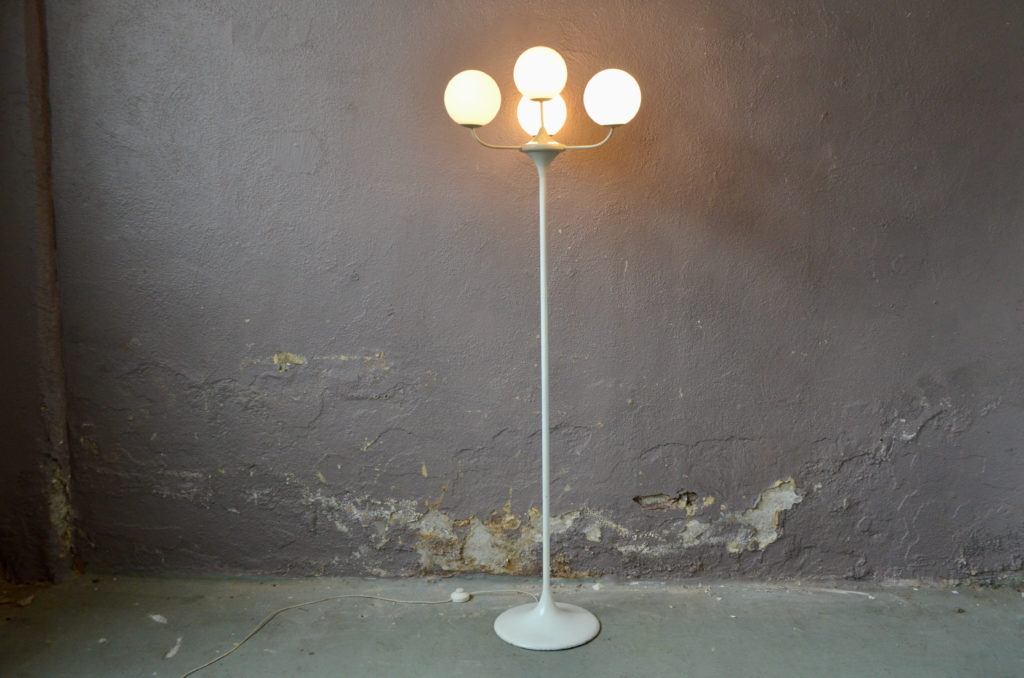 Lampadaire E. R. Nele pour Temde Leuchten Lampadaire E. R. Nele pour Temde Leuchten