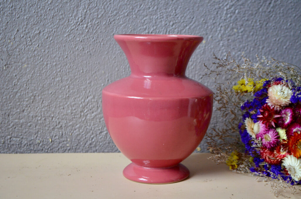 Vase rose Niderviller