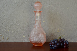 Carafe à eau bouteille en verre rose vintage cruche liqueur