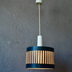 Suspension plafonnier vintage moderniste  spage age années 60 moderne design France luminaire rétro
