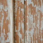Armoire parisienne bonnetière rétro vintage patine extrême shabby chic wabi sabi bohème grunge