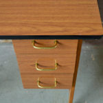 Bureau vintage scandinave années 60 meuble enfant en bois chambre enfant pieds compas design