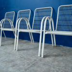 Lot de 4 chaises ou fauteuils de jardin vintage en métal ancien