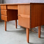 Bureau design scandinave design à caisson tiroirs