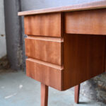 Bureau design scandinave design à caisson tiroirs