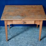 Bureau et chaise enfant ancien bohème et chic