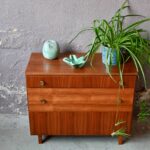Meuble à chaussures commode vintage moderniste