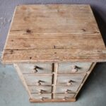 Meuble rustique ancien patiné commode à tiroirs bahut vintage rétro meuble de campagne meuble d'entrée