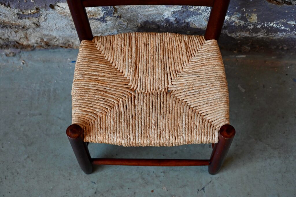 Chaise enfant paille et bois - L'atelier Belle Lurette, Rénovation de  meubles vintage