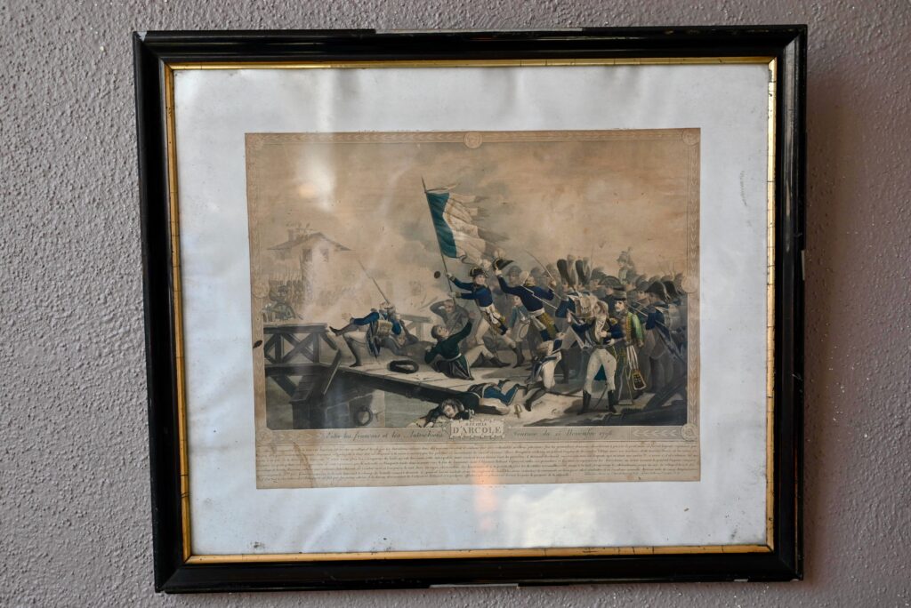 Lithographie colorée”la bataille d’Arcole” Lithographie colorée”la bataille d’Arcole”