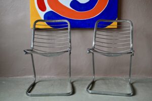 Paire de chaises en acier chromé vintage métal design 