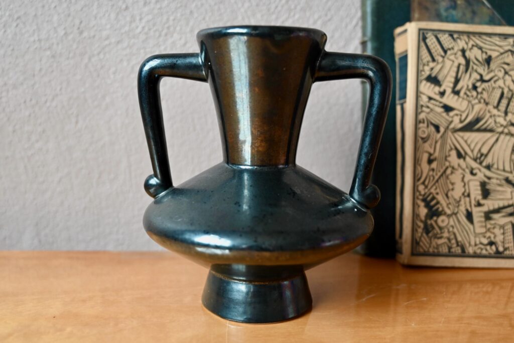 Vase noir Poët Laval Vase noir Poët Laval