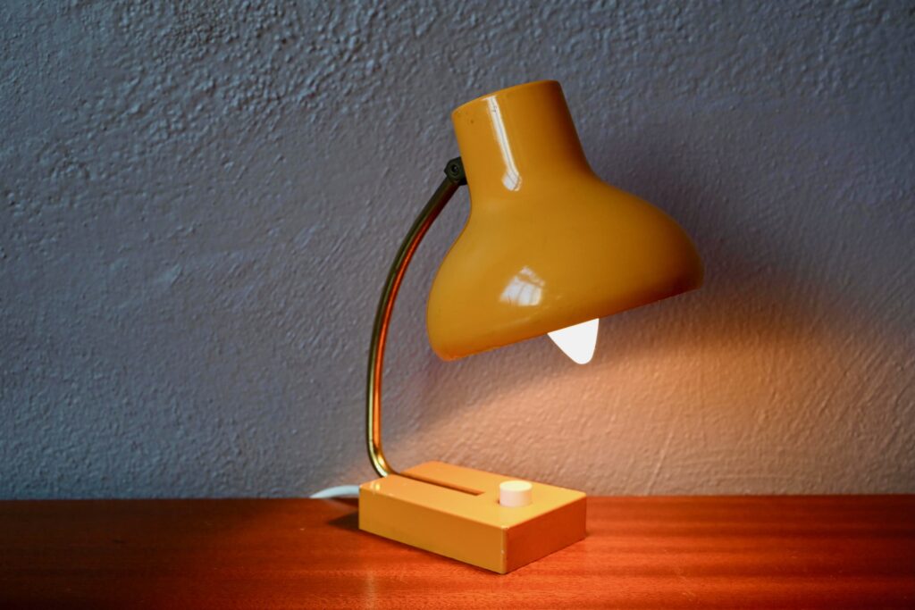 Lampe cocotte jaune Lampe cocotte jaune
