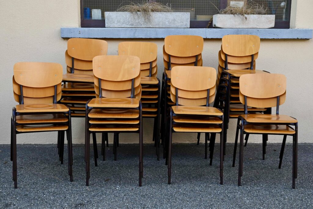 Chaises tubulaires Roberta Chaises tubulaires Roberta