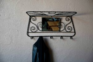 Porte-manteaux Elvis, porte-manteaux, porte-manteaux mural pop, patères années 50, patères murale vintage, patères rétro, patères vintage années 60, Porte-manteaux patères boules miroir porte-chapeau, très grandes patères rétro, déco murale années 50, déco murale rétro, déco murale vintage, déco midcentury, décoration midcentury, design midcentury, midcentury france, miroir midcentury