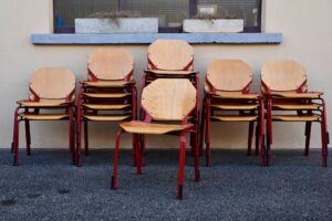 Série de 34 chaises postmodern Rio Fröscher, 1980, chaise design, chaises vintage, mobilier vintage, design allemand, postmoderne, chaises, métal, contreplaqué, fröscher