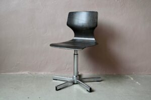 Chaise de bureau pivotante Pagholz, chaise bureau pivotante, chaise bureau vintage, chaise de bureau années 70, chaise de bureau design, chaise de bureau noire, chaise de bureau pivotante, chaise de bureau vintage, chaise bureau en pagwood, chaises pagholz, pagholtz, chaise design en pagwood, chaise en pagwood rétro, chaises pagwood vintage, chaise vintage pagwood