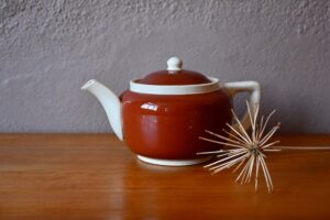 Théière Fanchon, théière, théière ancienne, théière vintage, théière fika, céramique midcentury, vaisselle bohème, vaisselle campagne chic, vaisselle rétro, vaisselle vintage, vaisselle sarreguemines, Service à thé, sarreguemines, service porcelaine sarreguemines digoin, service sarreguemines
