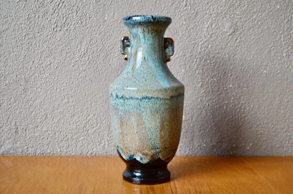 Vase Art Déco Aster, 1960, 1960s, 1950 mobilier vintage, 1940, 1920, grand vase bleu, vase art déco, vase art déco céramique, vase art déco collection, grand vase art déco, vase bleu art nouveau, vase bleu céramique, vase bleu vintage, déco art déco