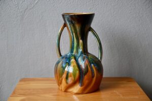 Vase bohème double anses, vase céramique, vase en céramique, vase émail, grand vase double anse, vase design, vase céramique vintage, vase années 60 design, vase bohème, vase bohème france, petit vase bohème, vase vallauris
