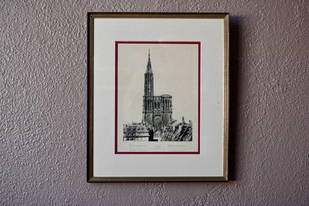 Phototypie Notre-Dame de Strasbourg de Julius Manias, photographie ancienne, photographie vintage, cathédrale de strasbourg, photo noir et blanc, noir et blanc, déco noir et blanc, photographie noir et blanc vintage, grande photo noir et blanc ancienne, photo, photo vintage, tableau photo sépia XXL, déco murale photo, gravure cathédrale, alsace, déco alsace, déco alsace vintage, décoration alsace