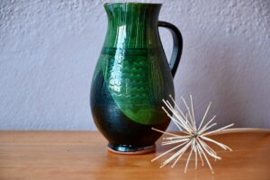 Pichet bohème Azaël, pichet, pichet ancien, pichet ancien céramique, pichet céramique, pichet en céramique, pichet rustique, pichet vintage, décoration murale terre cuite, céramique midcentury, carafe à eau vintage, carafe vintage, pichet à eau céramique, pichet à eau vintage, pichet céramique bohème, pichet céramique vintage, pichet zoomorphe